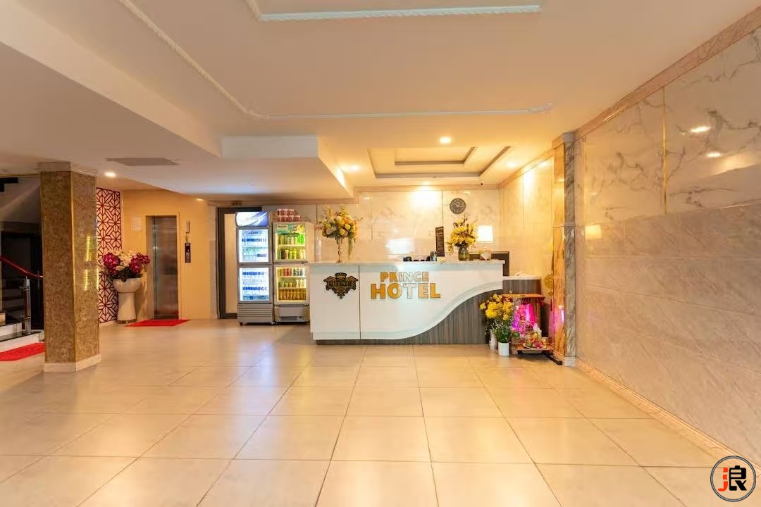 hotel.jpg